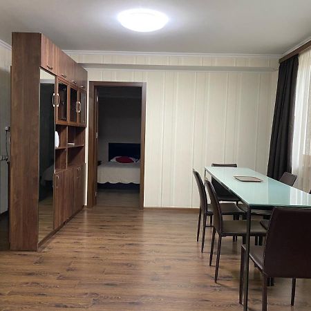 City Center Apart Hotel Tbilisi Ngoại thất bức ảnh